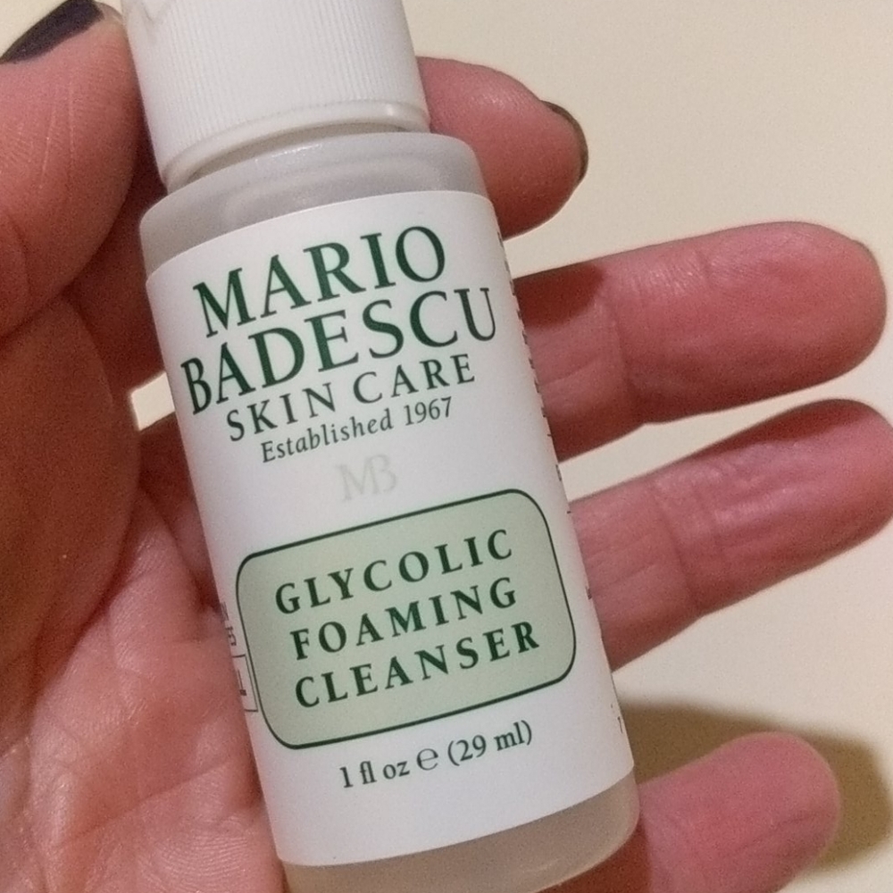 BRAND NEW Mario Badescu Travel Set With Bag - Picture 4 of 6